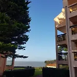 Face A La Appartement *