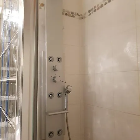 Face A La Apartmán