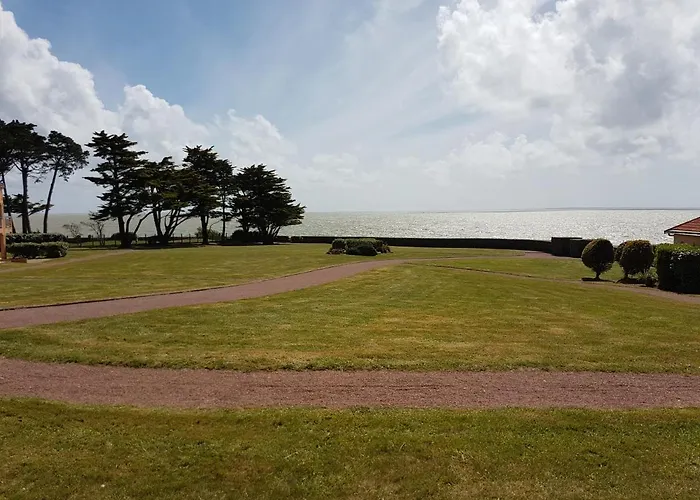 Face A La Appartamento Pornic