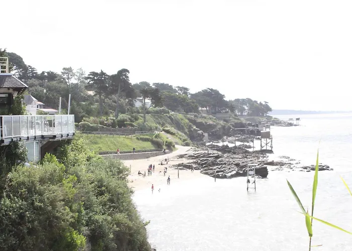 Face A La Appartamento *